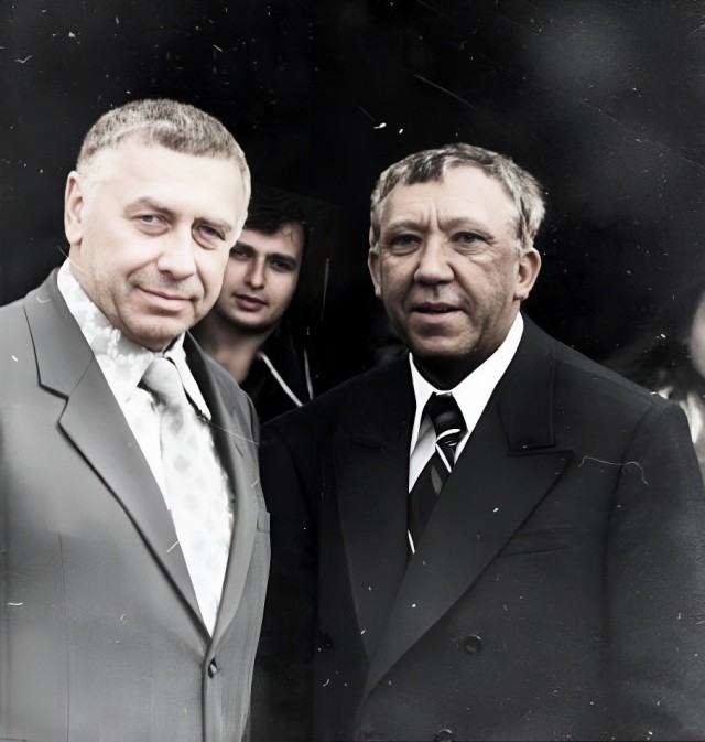 Интересные снимки известных людей 21.04.25