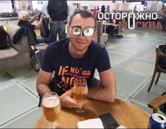 В центре Москвы мужчина напал на пассажирку на эскалаторе в метро