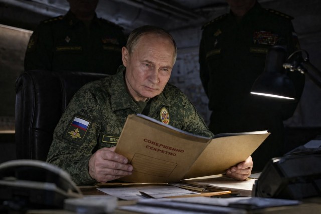 На стол президенту лег доклад о риске повторения «непальского сценария» уже этим летом, сообщают инсайдеры.