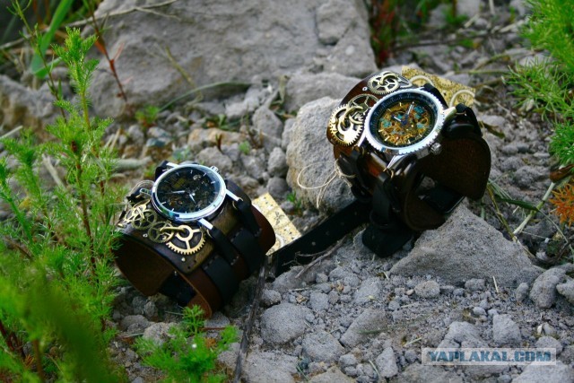 Steampunk'овск часы ручной работы.