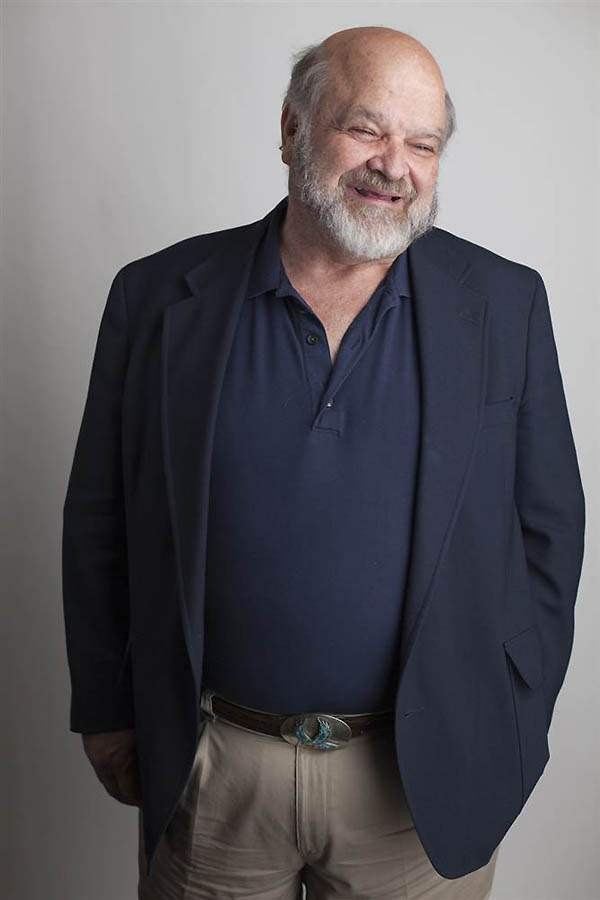 Запомните эти лица - они продают каннабис!