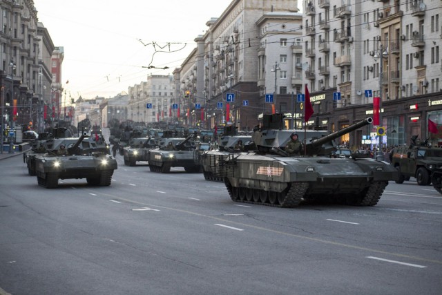 Я впервые был на ночной репетиции Парада Победы