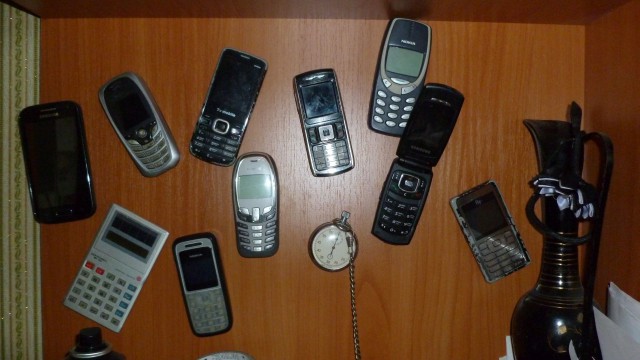 Нашел свою старую Nokia 3510i