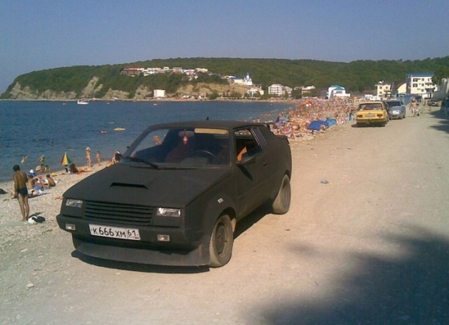Адская таврия (3 фото)