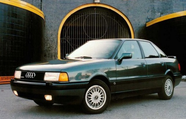 «Бандитские тачки»: 10 автомобилей, которые были популярны в «лихие 90-е»