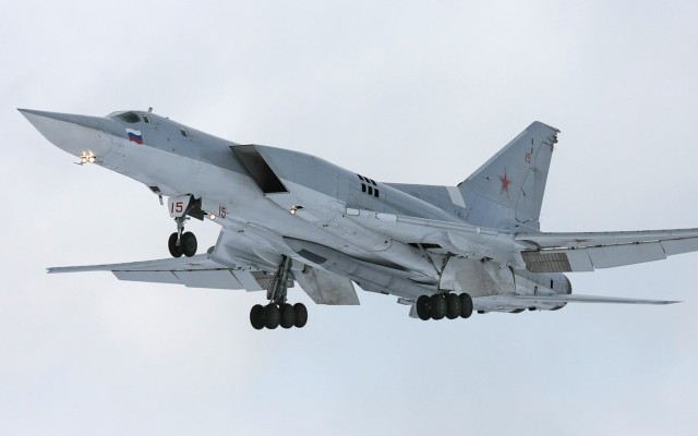 Бомбардировщик Ту-22М3 потерпел катастрофу при посадке в Мурманской области