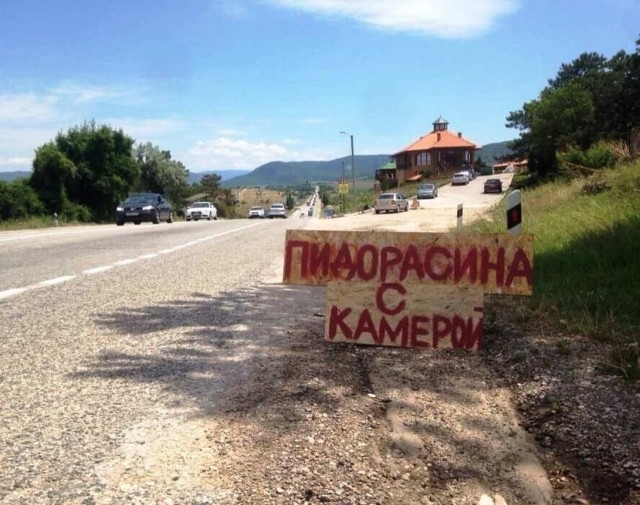 Как соблазнить девушку покачивая перьями на шляпах или рак мозгом заболееет