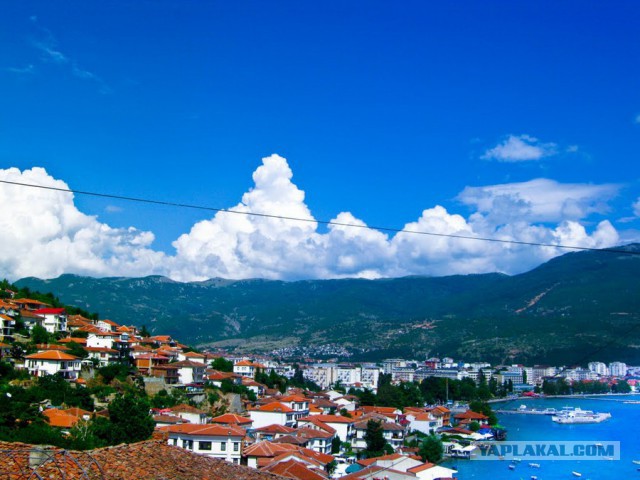 Хаос. Теперь и в Македонии