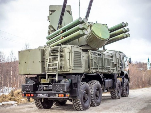 BAZA: Беспилотники атаковали сразу два предприятия в Самарской области.