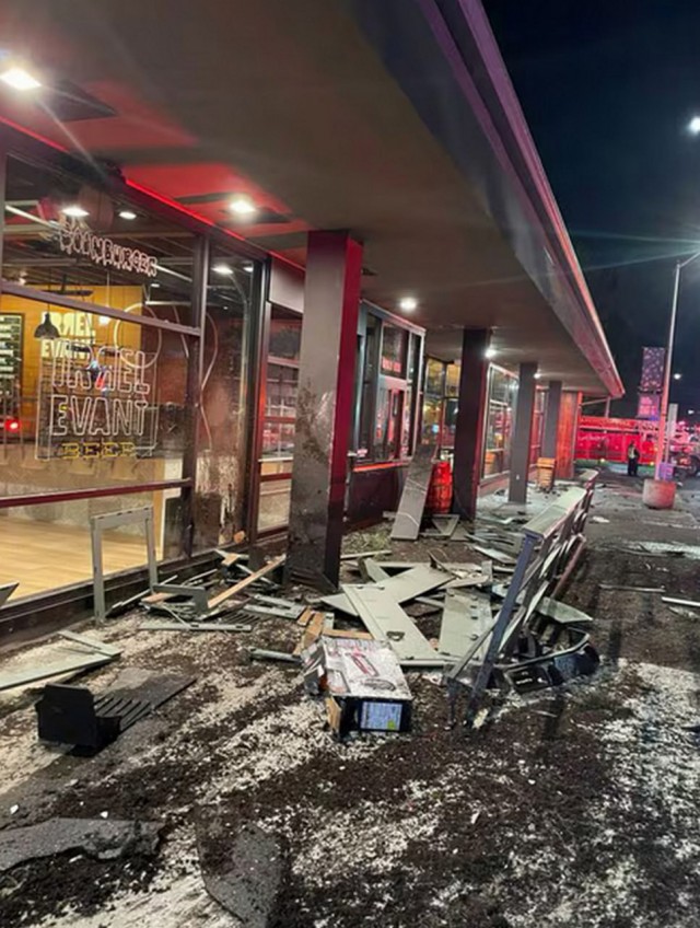 Кто тут до последнего клиента работает? Встречайте, я прибыл!