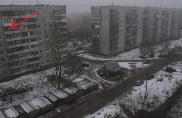 Призрак Украины на детском плакате