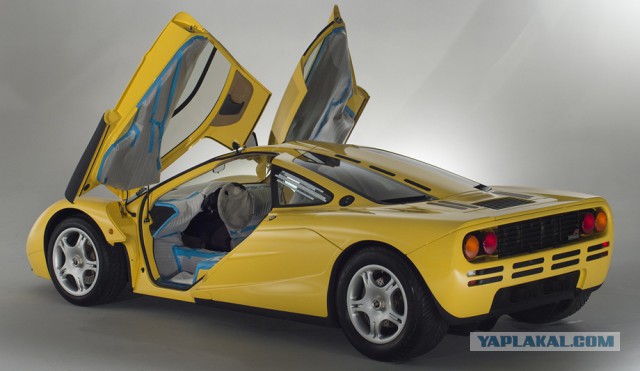 Капсула времени:McLaren F1 без пробега.