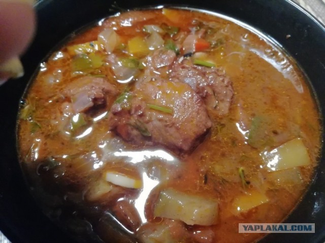 Солянка не по-грузински с церковным Кагором (не суп)