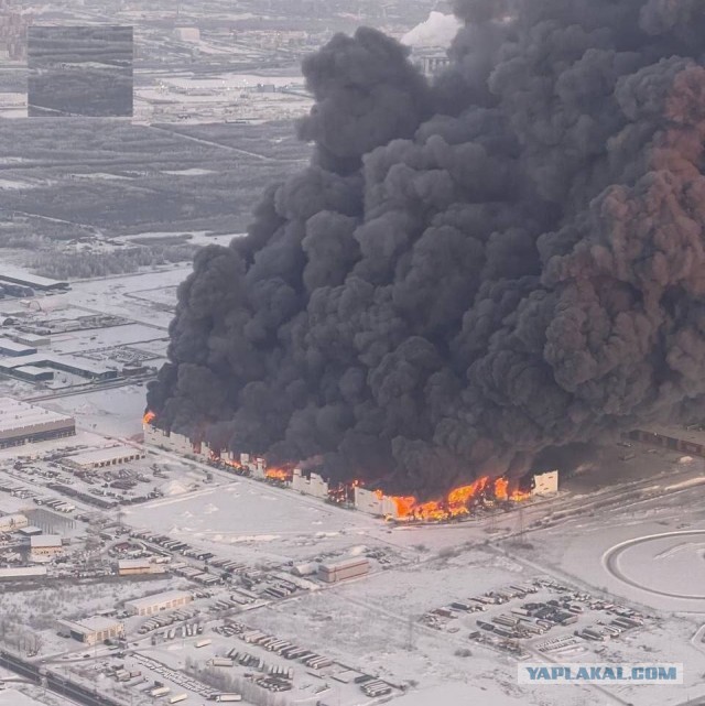 На сгоревшем складе Wildberries пропали 16 сотрудников