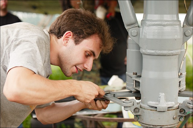 Восстановление Ил-14Т на Тушинском аэродроме