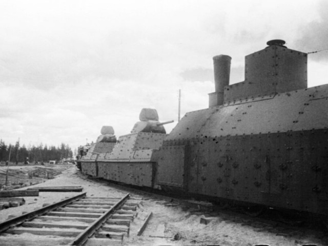 Фотографии второй мировой, многие цветные (фото)