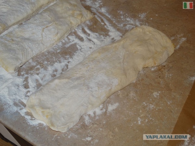 Оригинальная чиабатта, и закуска