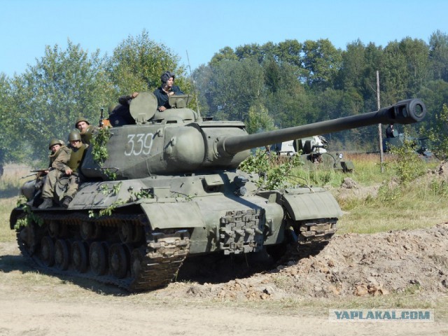 Постройка полноразмерного макета танка Т-35