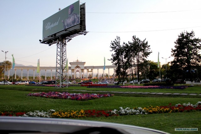 Алматы 2011: город контрастов