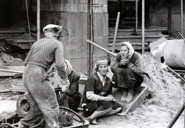 Фотографии из прошлого нашей страны - 38