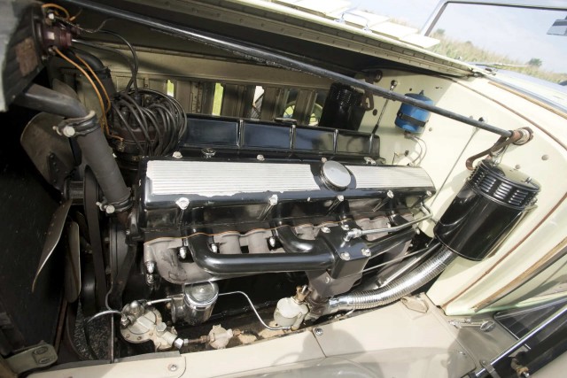 1932 Cadillac V16 452B. Автопятница №77.