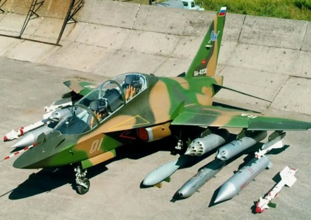 Як-130М vs Су-25: на чем идти в бой?