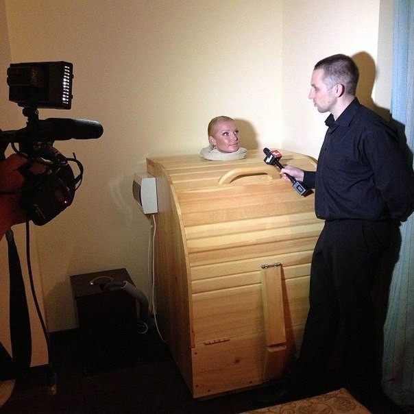 Новости шоу бизнеса: Волочкова хлебница!