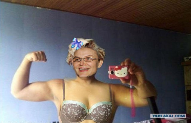 Фотоапарат и штатив для настоящих качков.