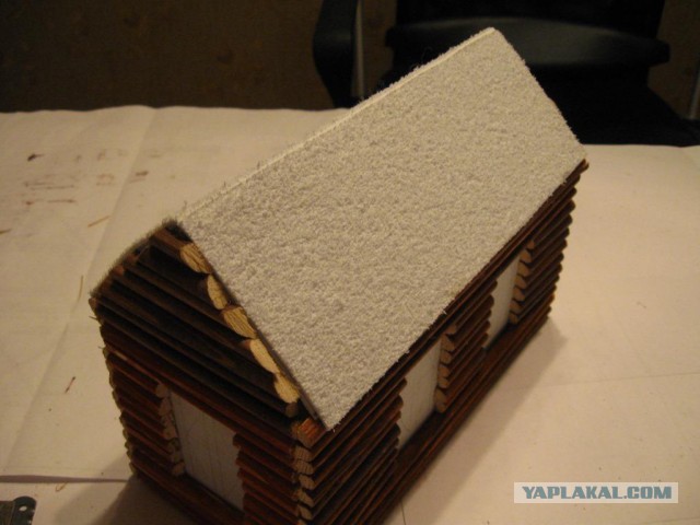 Поделка с ребенком 6 лет. Зимний дом