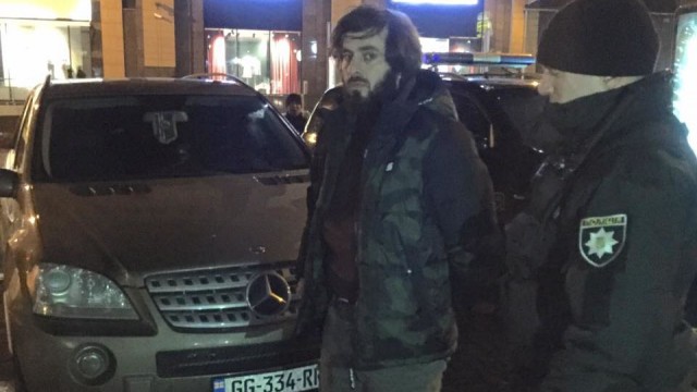 В центре Киева взорвали боевика в автомобиле