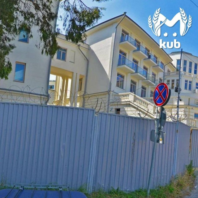 Компанию по охране памятников Кубани оштрафовали на 400к за плохую охрану памятника.