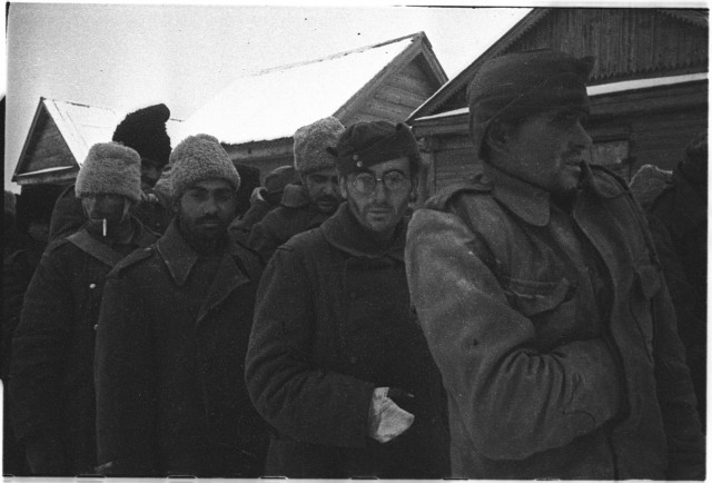 Фотографии второй мировой, многие цветные (фото)