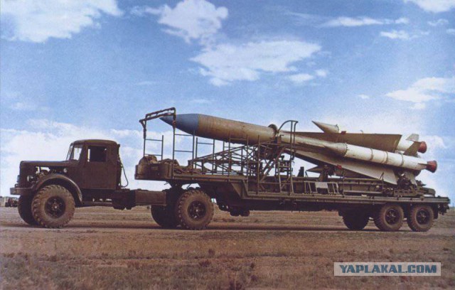 Зенитный ракетный комплекс большой дальности С-200