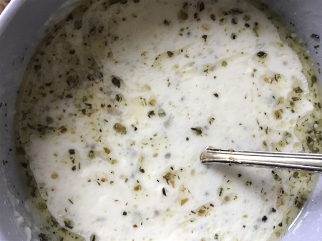 Польский суп с хреном и белыми колбасками