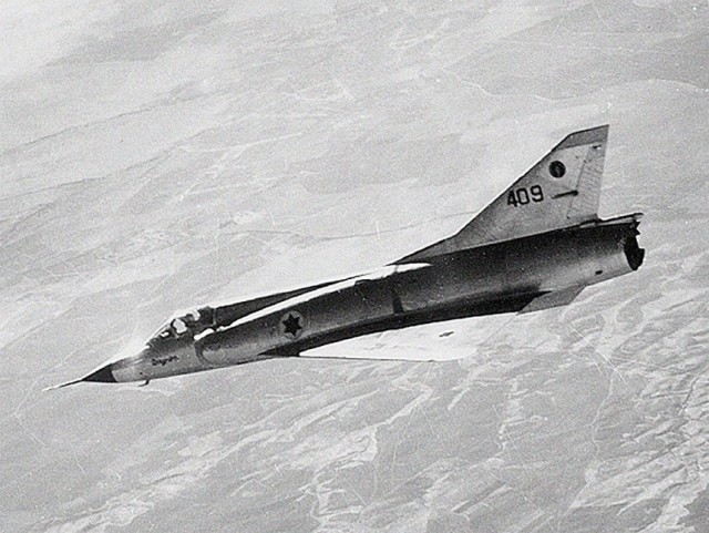 Операция «Фокус» 5 июня 1967 года, удар израильских ВВС. Разгромленные наголову египтяне торжественно объявили о своей победе