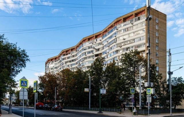 Как сейчас выглядит дом, в котором жил Шурик из "Ивана Васильевича"