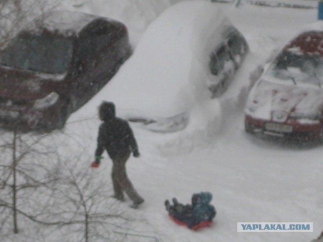 23 марта. Киев. Весна.