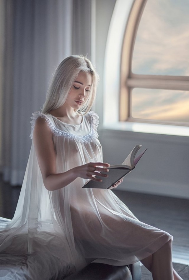 Девушки и книжки 22.03.2023