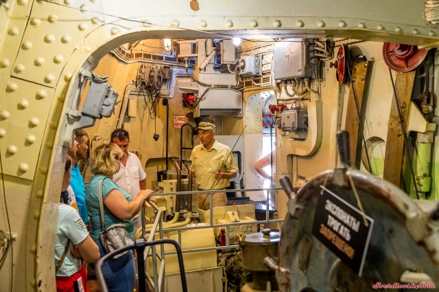 Орудия, от холостого залпа которых сносит крыши и выбивает стекла