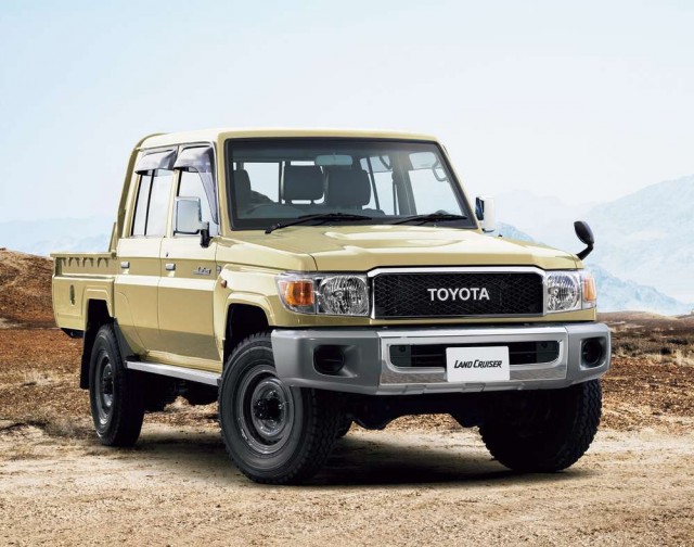 Toyota сделала суперпростой пикап, в котором нет... да ничего нет!