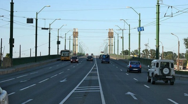 Вот так раз в неделю минимум