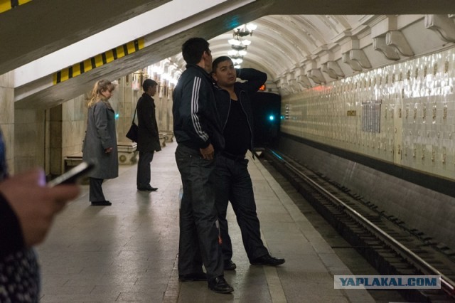 Жириновский о приезжих (Враг наступает)