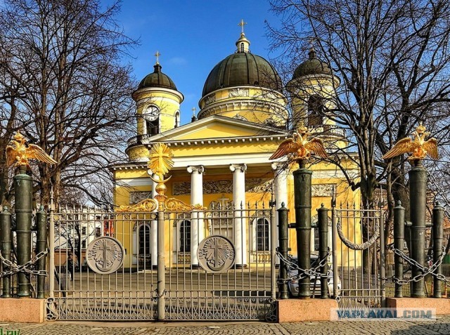 Куда пойти в Петербурге?