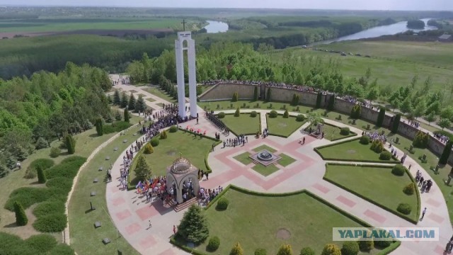 Герой Сталинграда маршал Василий Чуйков: малоизвестные штрихи к портрету полководца, который похоронен рядом со своими солдатами
