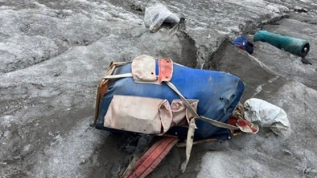 Белорусские туристы наткнулись на человеческие останки в горах Алматинской области.