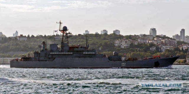 В Средиземное море отправили российский флот!