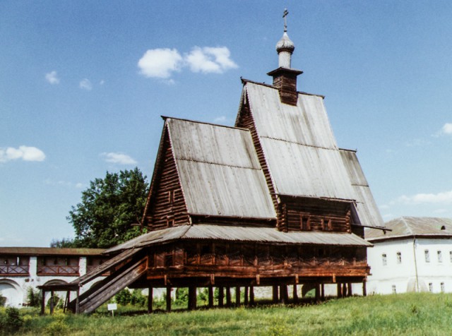 Что происходит с храмами, которые забирает РПЦ