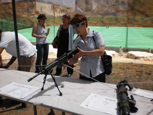 Тысячи  израильтян смогут получить лицензию на ношение оружия