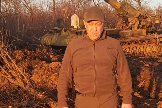 ГД в первом чтении приняла законопроект о наказании добровольцев за порчу оружия