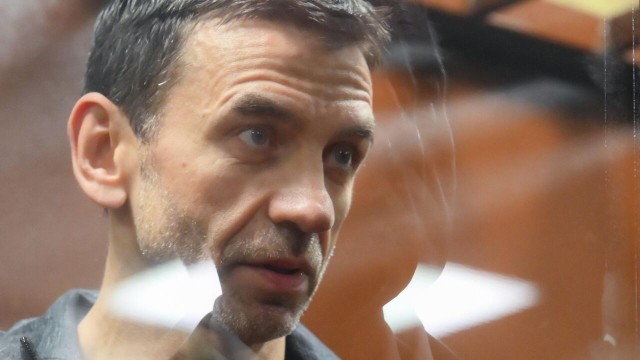 Наворовал, посидел - и во власть